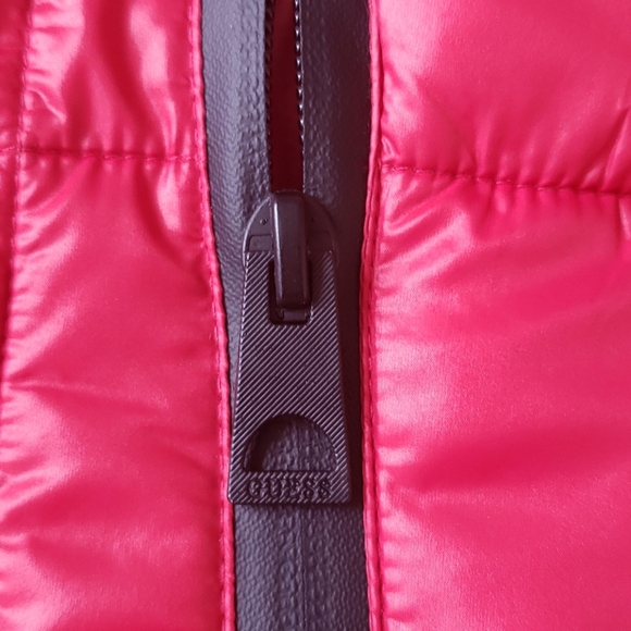 New GUESS Reversible Primal Red Multi Puffer Jacket SZ L - Picture 8 of 11
